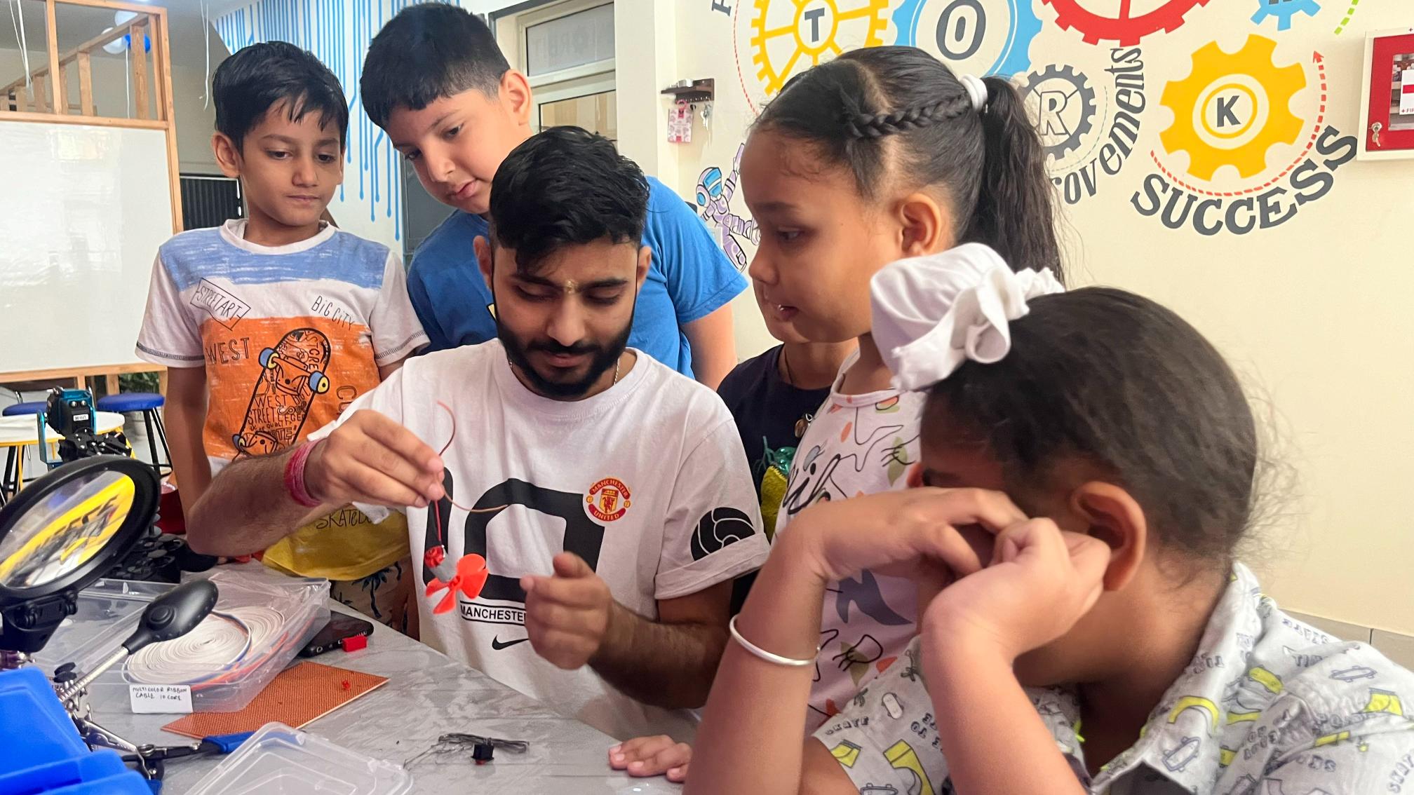 STEM Camps - Image 6